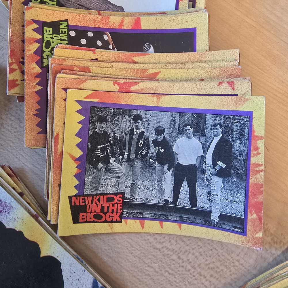 Trading Cards - Multicolor